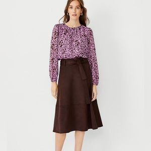 NWT Ann Taylor Belted Faux Suede Midi Skirt sz 4